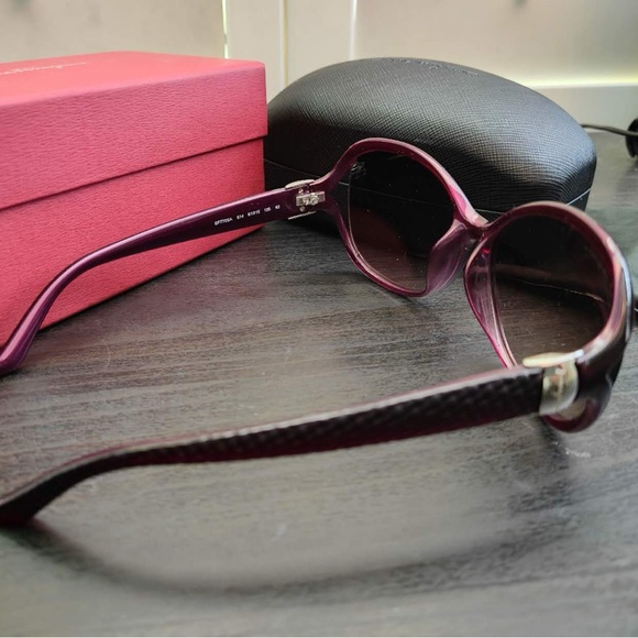 Salvatore Ferragamo Sunglasses purple - Picture 6 of 11